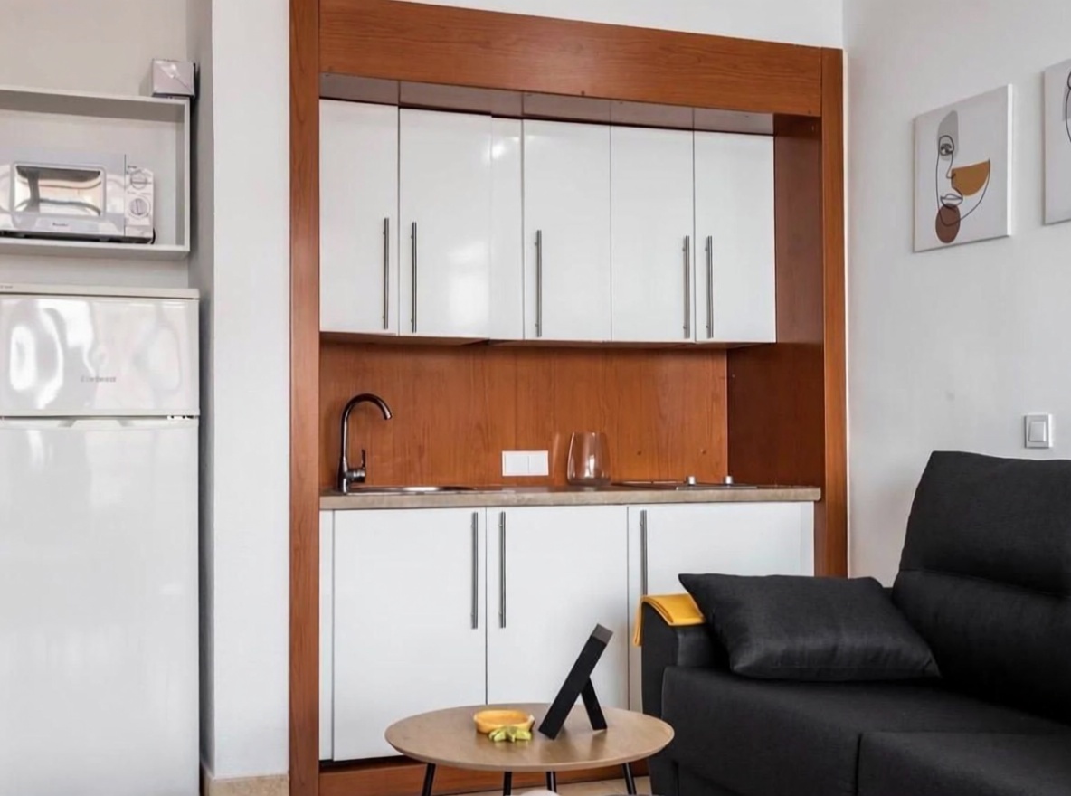 Studio en première ligne de plage à Fuengirola — Cuisine
