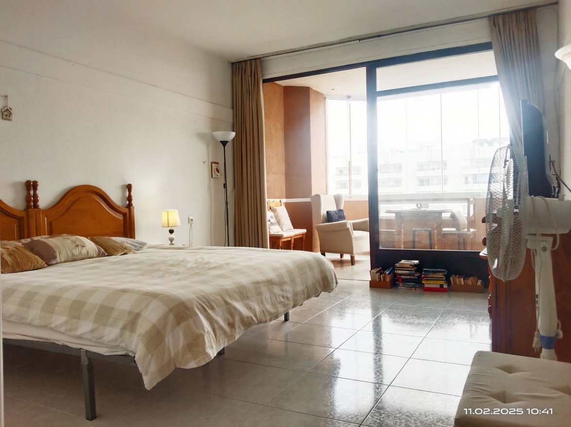 Studio en première ligne de plage à Fuengirola — Chambre