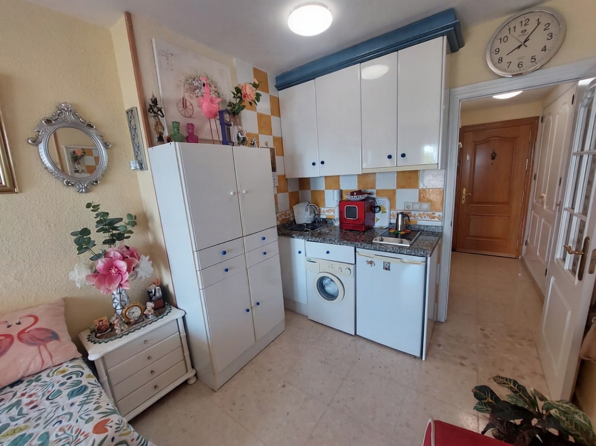 Appartement en première ligne de plage à Fuengirola — Cuisine