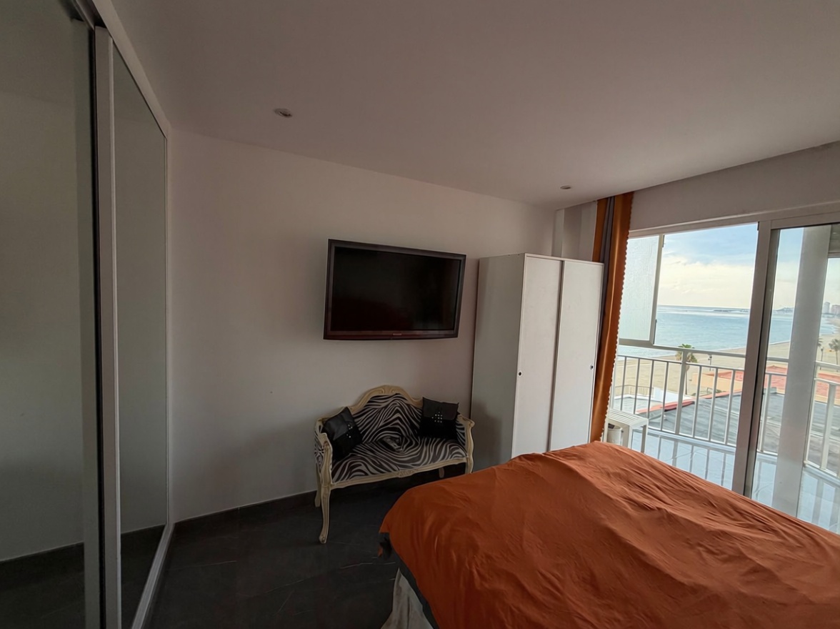 Appartement en première ligne de plage à Fuengirola — Chambre
