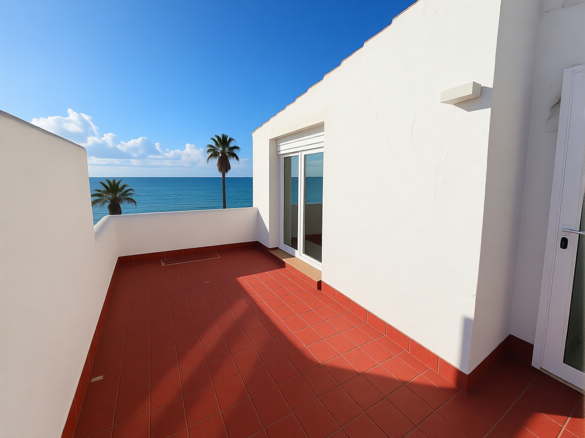 Duplex en première ligne de plage à Mijas — Terrasse mer