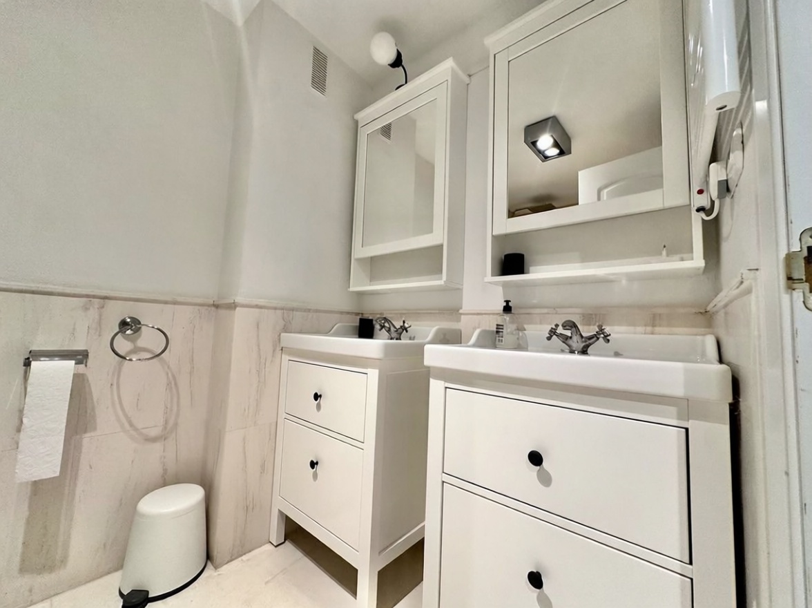 Appartement en première ligne de plage à Mijas — Sanitaires