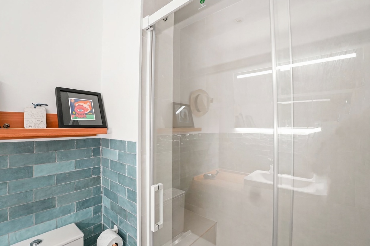 Duplex en première ligne de plage à Mijas — Vue mer