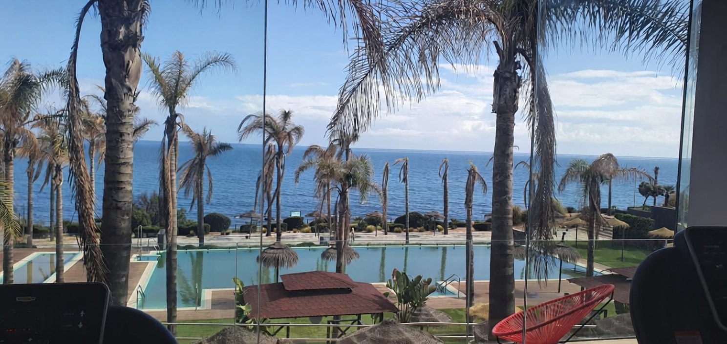 Piso en primera línea de playa en Mijas