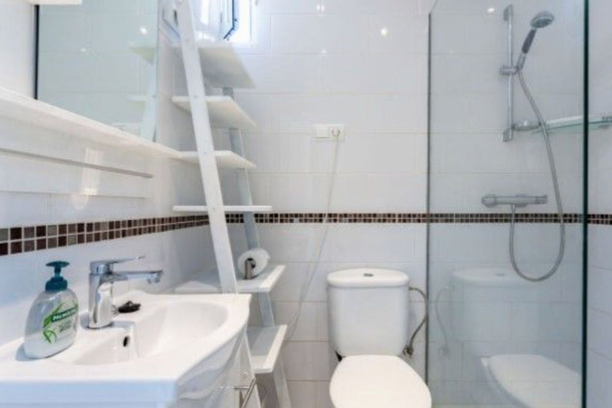 Chalet con acceso directo a playa en Mijas — Baño