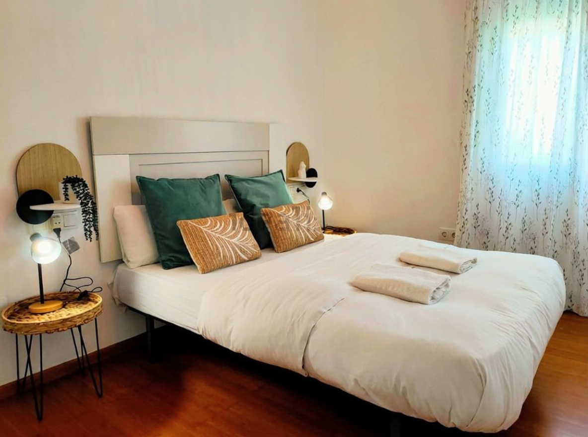 Ático en primera línea de mar en Fuengirola — Dormitorio