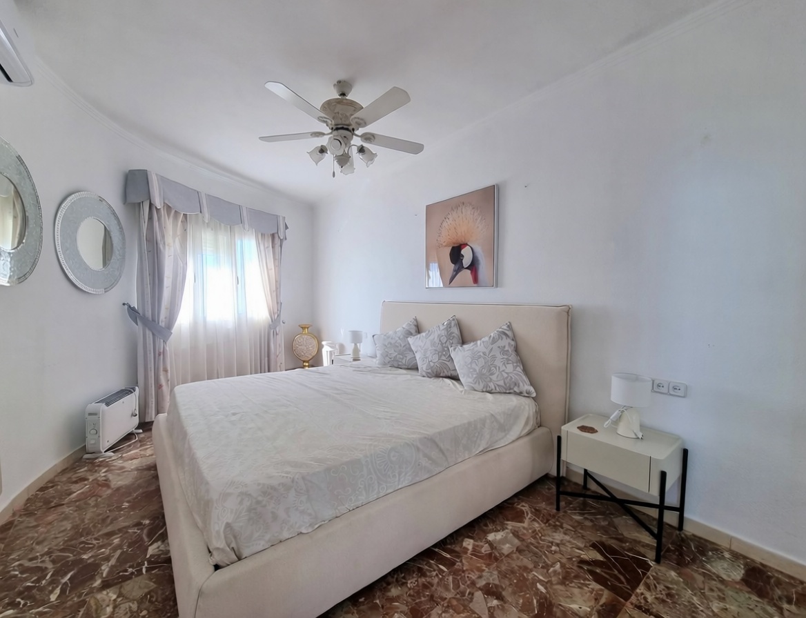 Квартира первая линия пляжа в Mijas — Спальня