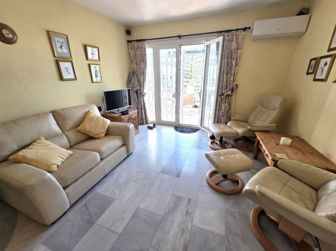 Квартира первая линия пляжа в Mijas