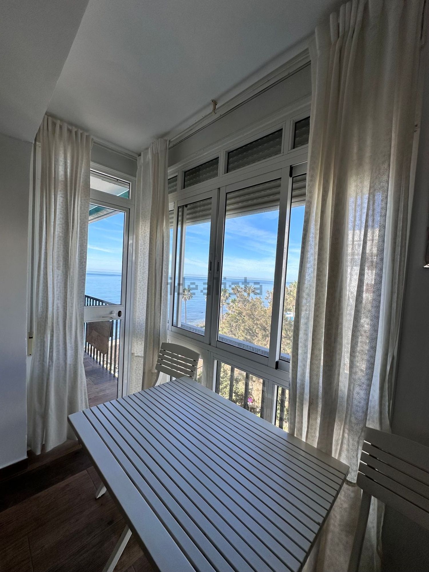 Flat for sale frontline beach in Mijas