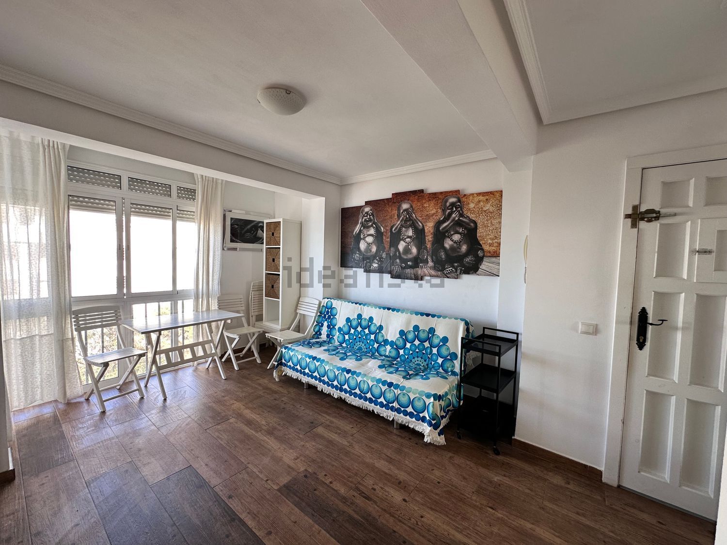 Flat for sale frontline beach in Mijas