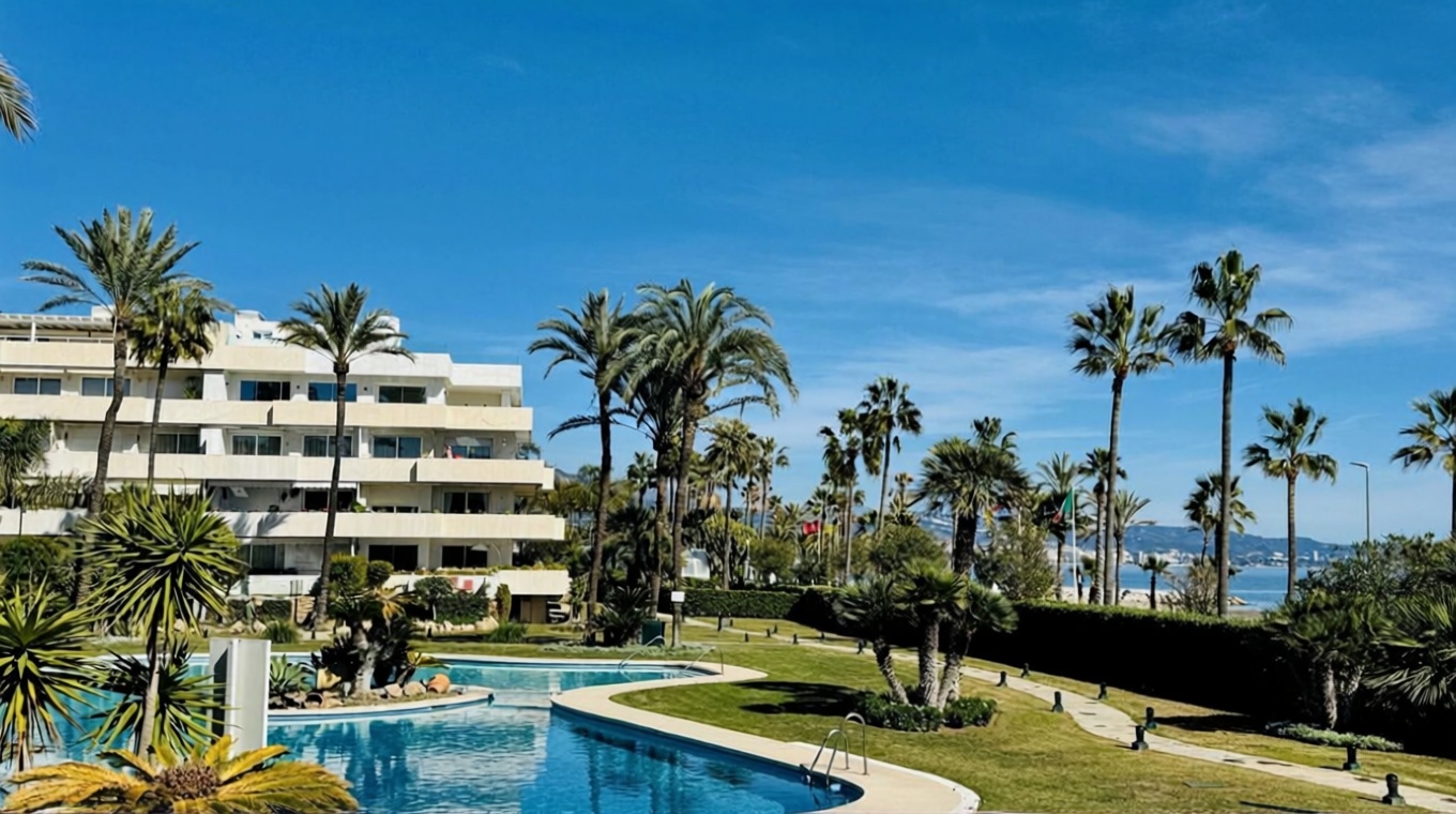 Квартира первая линия пляжа в Marbella — Морской вид