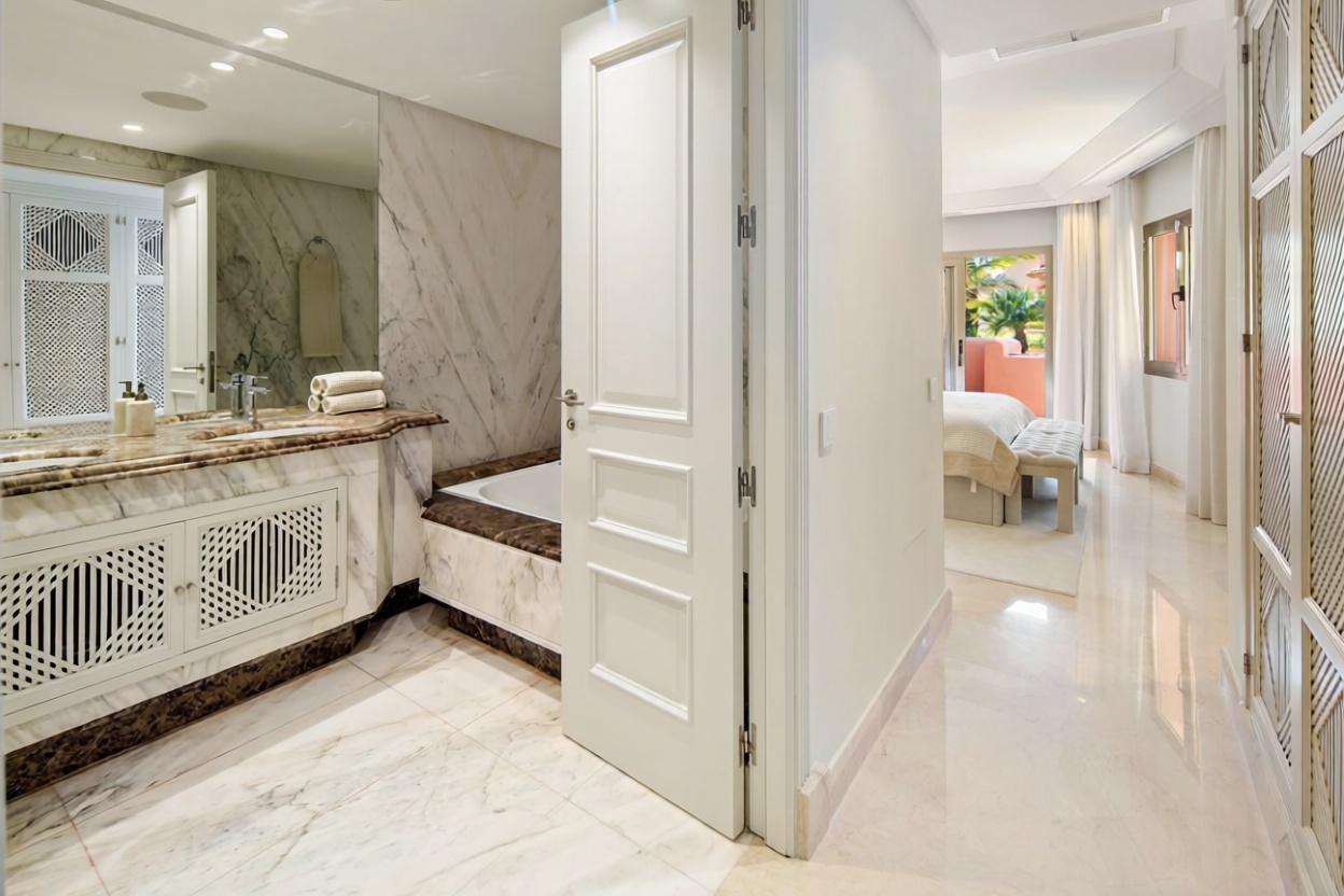 Duplex in erste Strandlinie in Marbella — Küche
