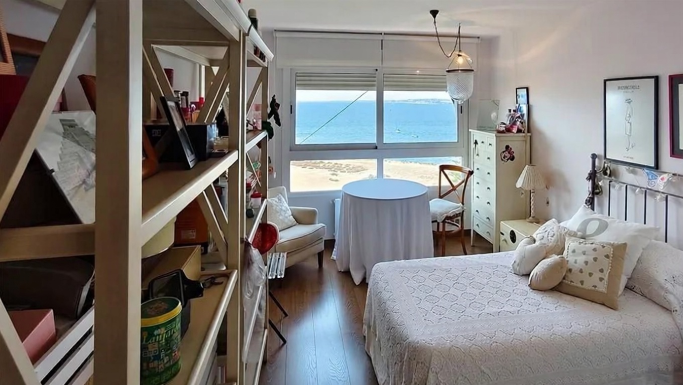Appartement en première ligne de plage à Cabo de Gata — Chambre