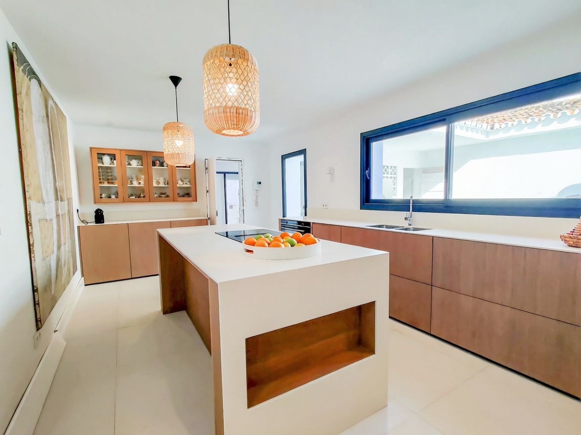 Chalet avec accès direct à la plage à Estepona — Cuisine