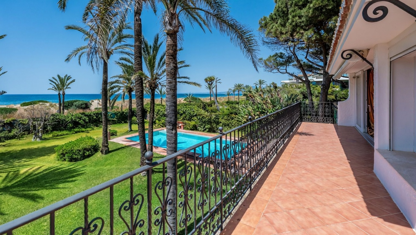 Chalet avec accès direct à la plage à Marbella