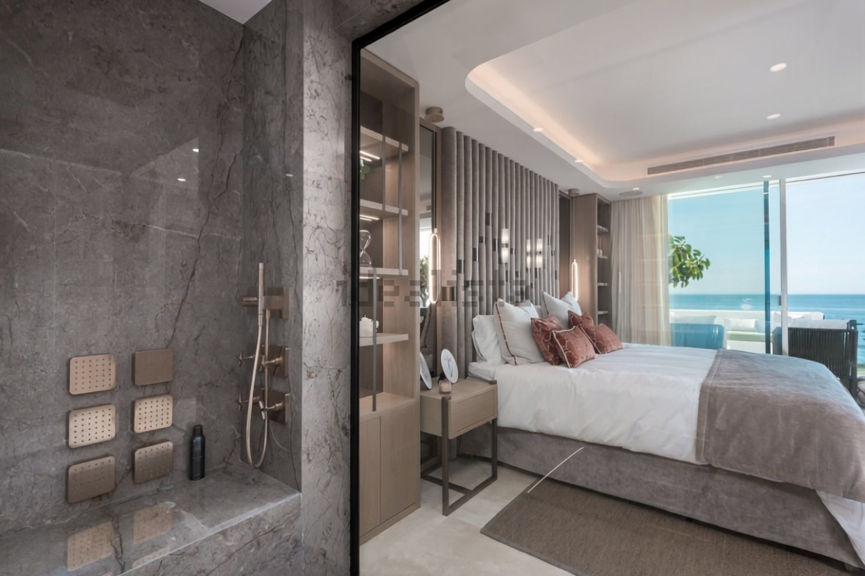 Villa avec accès direct à la plage à Marbella — Chambre