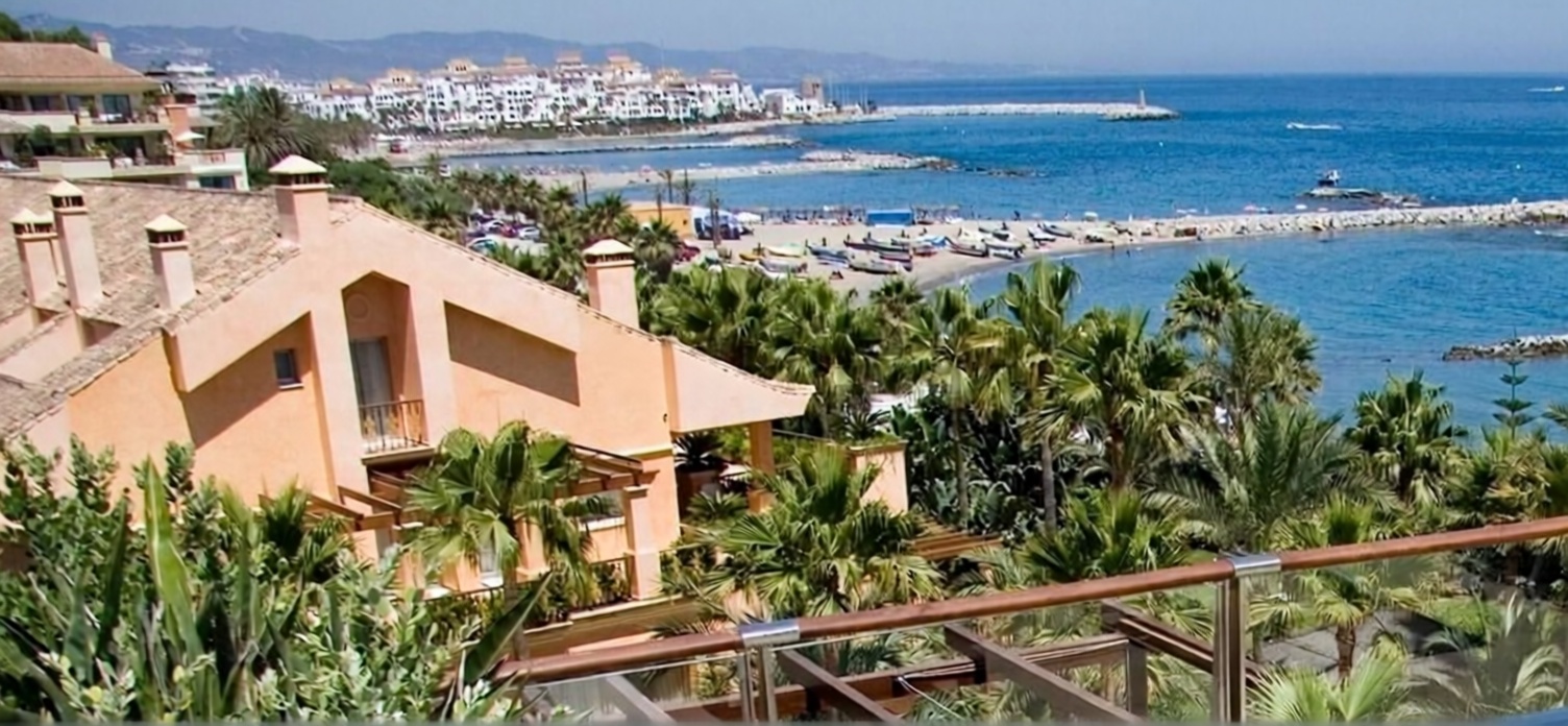 Квартира на продажу на первой линии пляжа в Marbella — Морской вид
