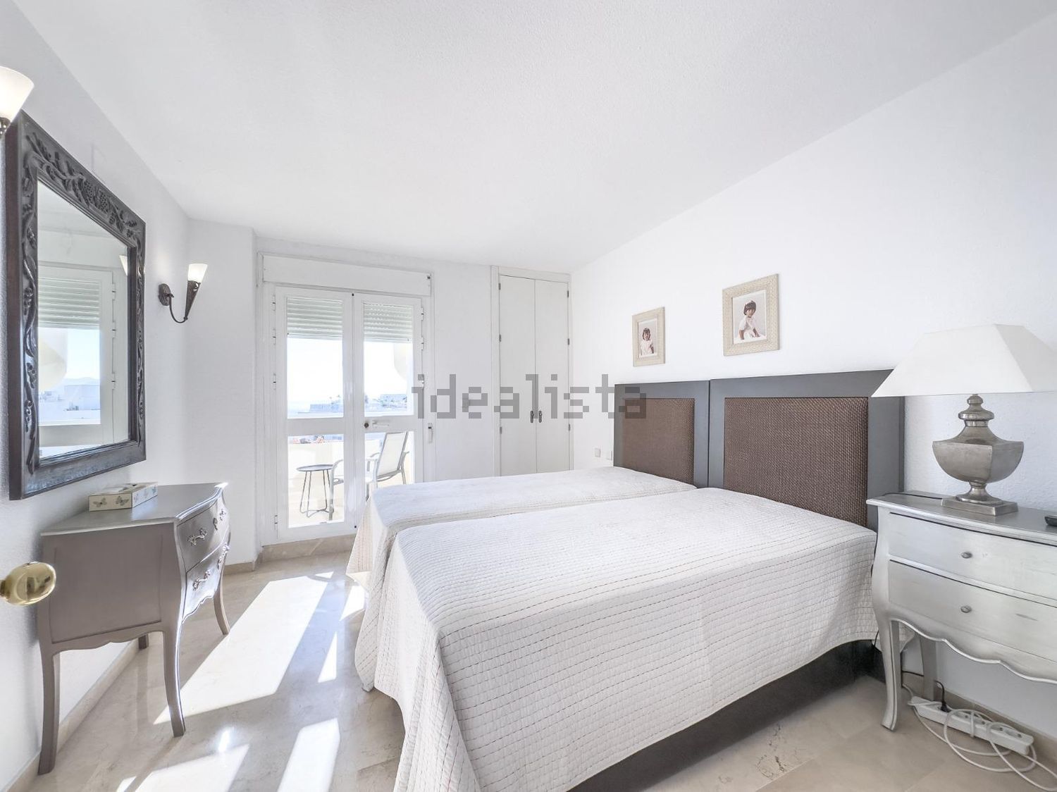 Duplex in erste Strandlinie in Marbella — Schlafzimmer