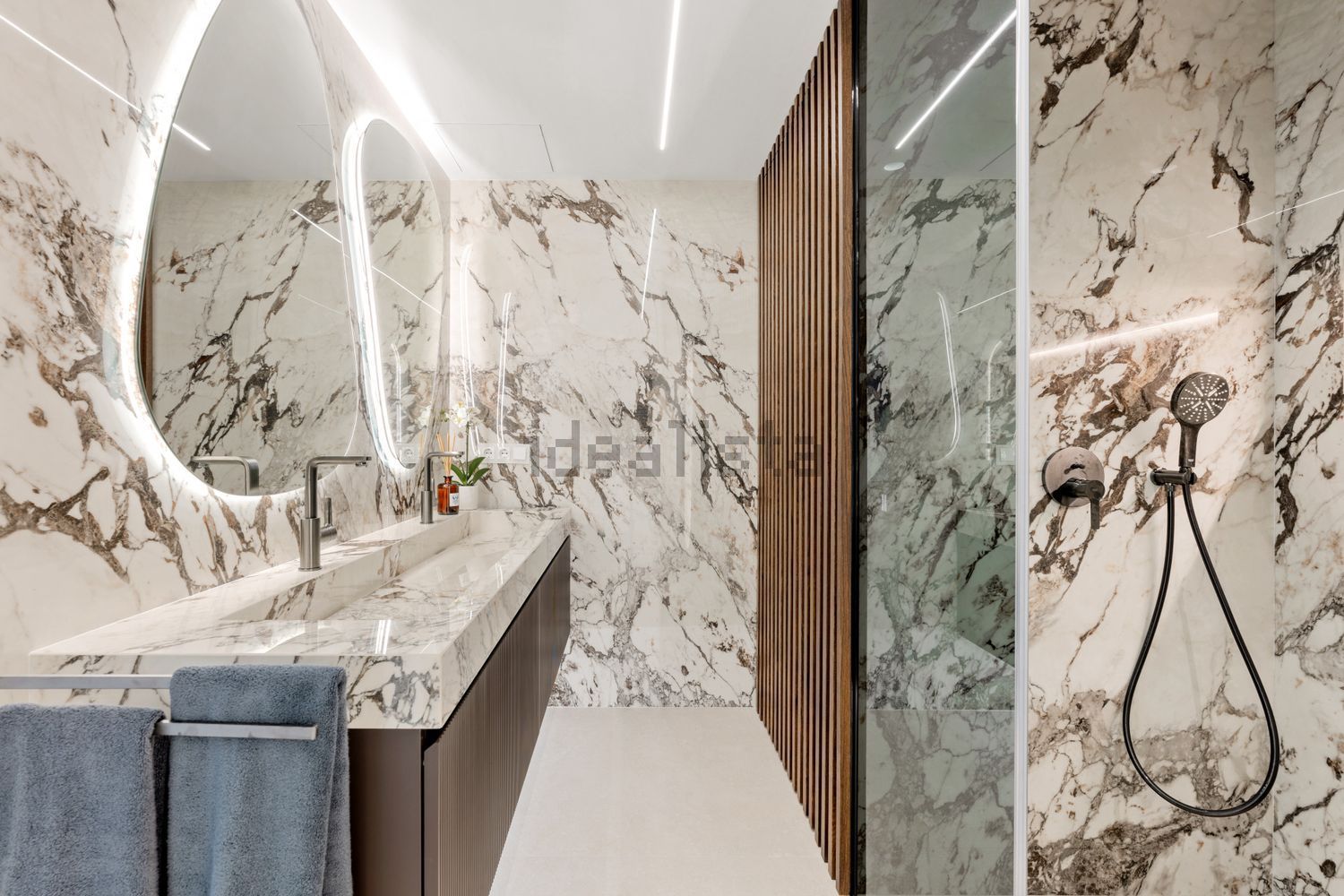 Appartement en première ligne de plage à Marbella — Sanitaires