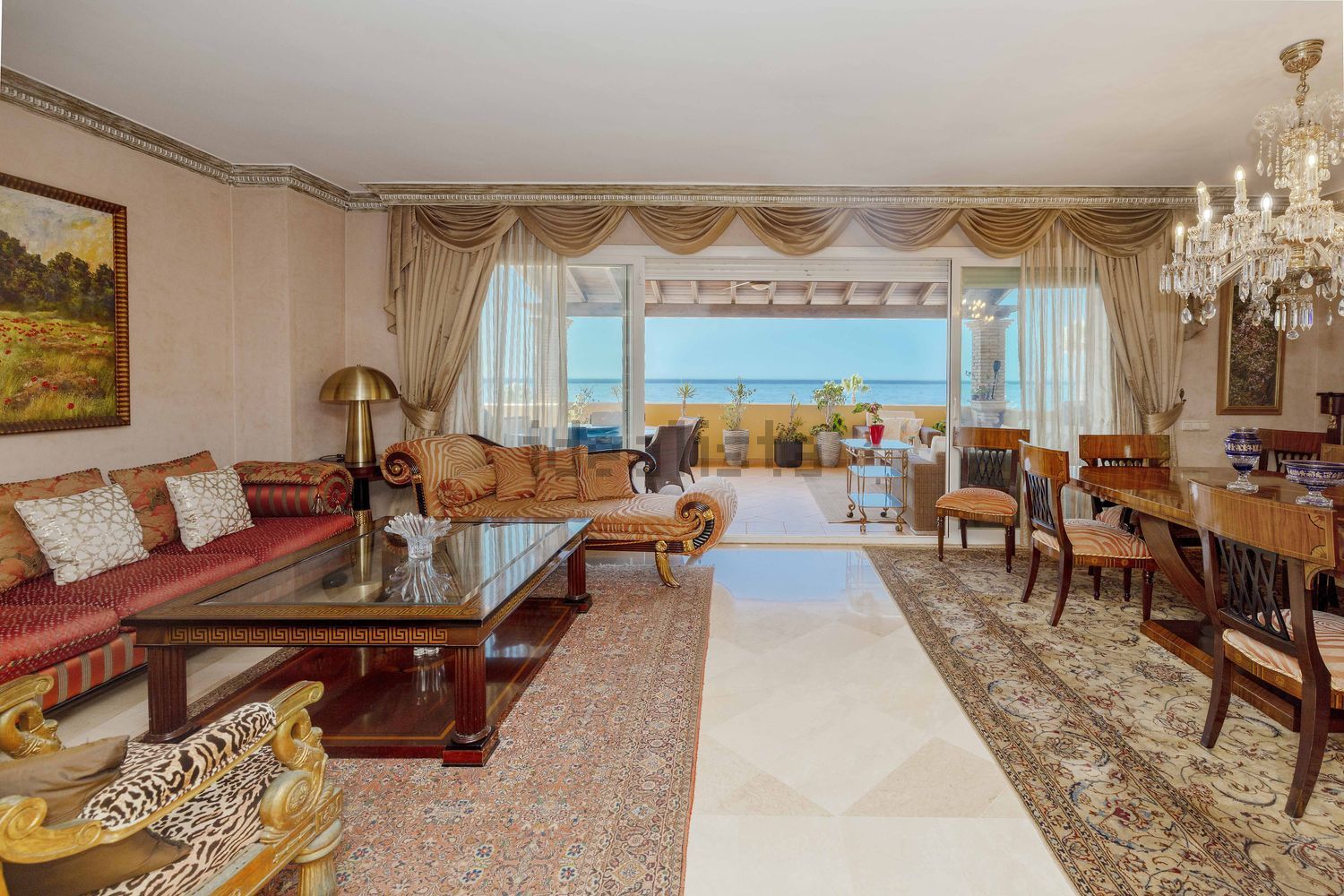 Duplex en première ligne de plage à Marbella — Séjour