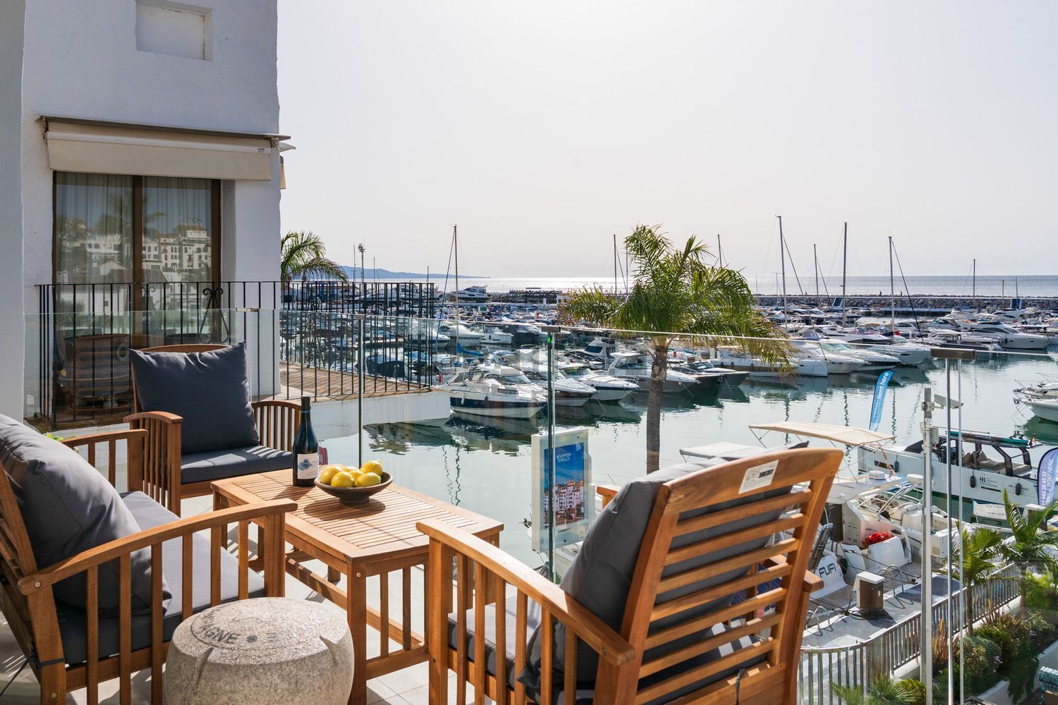 Appartement en attique en première ligne de mer à Marbella