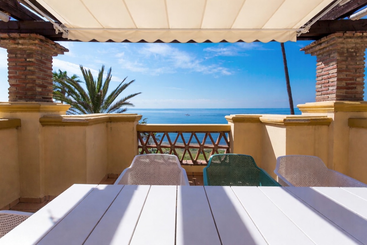 Beachfront flat in Marbella