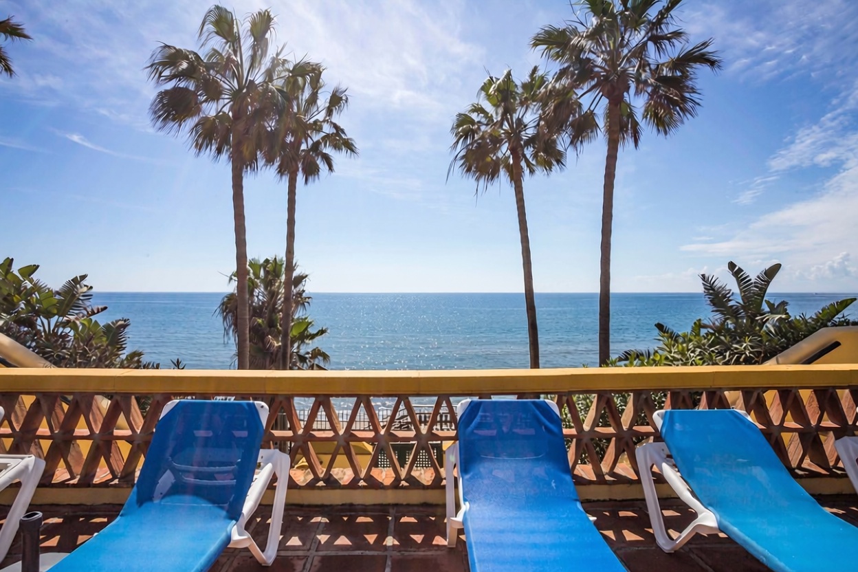Квартира первая линия пляжа в Marbella — Морская терраса