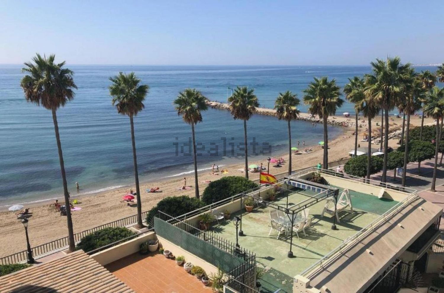 Seafront attic in Marbella — Sea view