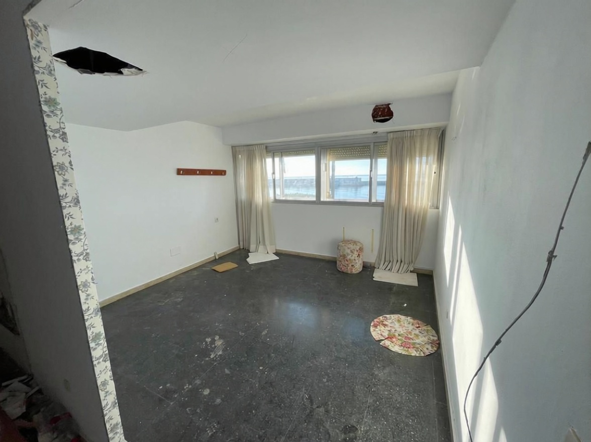 Ático en primera línea de mar en Marbella — Dormitorio