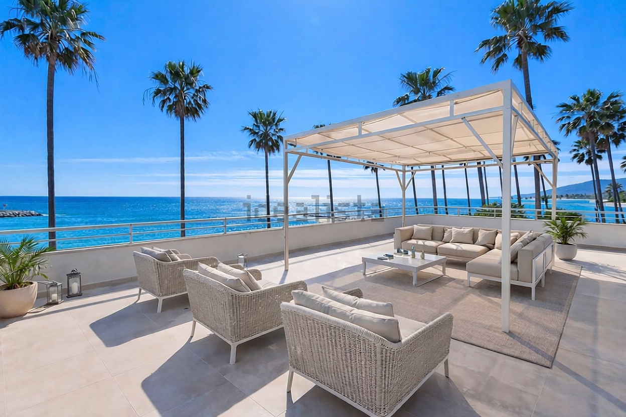 Пентхаус первая линия моря в Marbella — Морская терраса