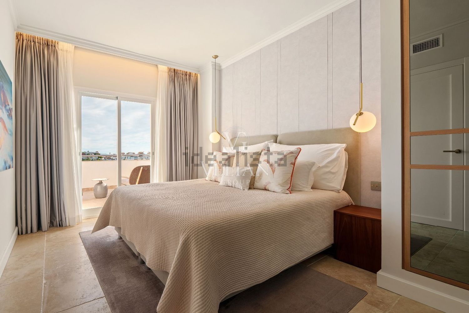 Beachfront flat in Marbella — Bathroom