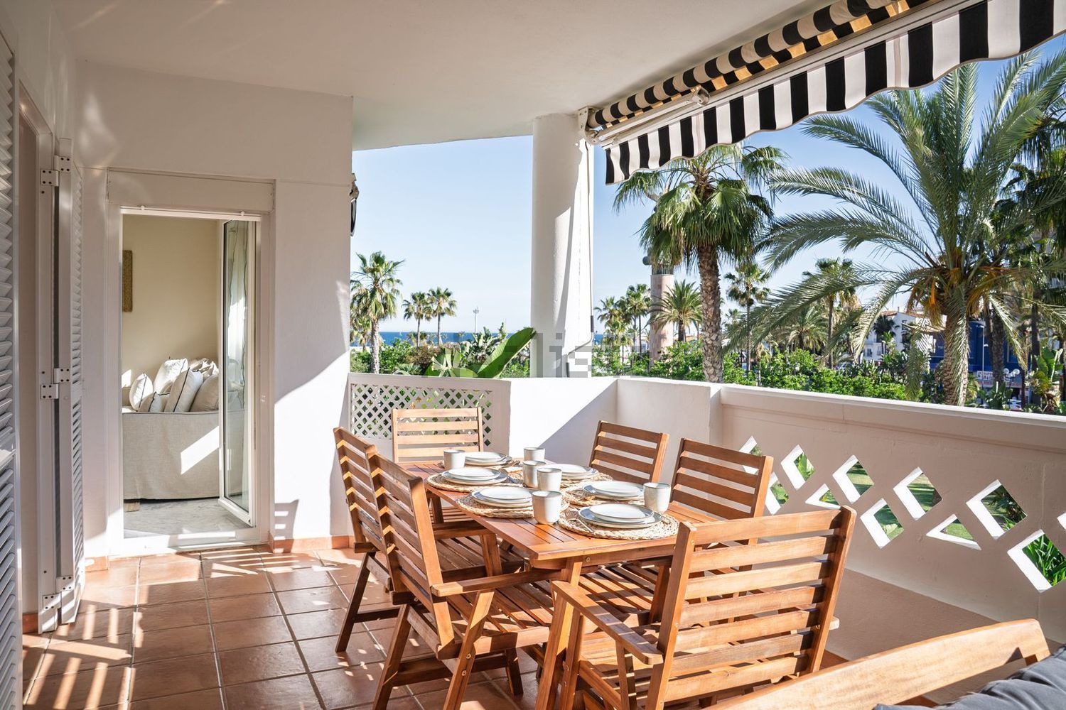 Beachfront flat in Marbella