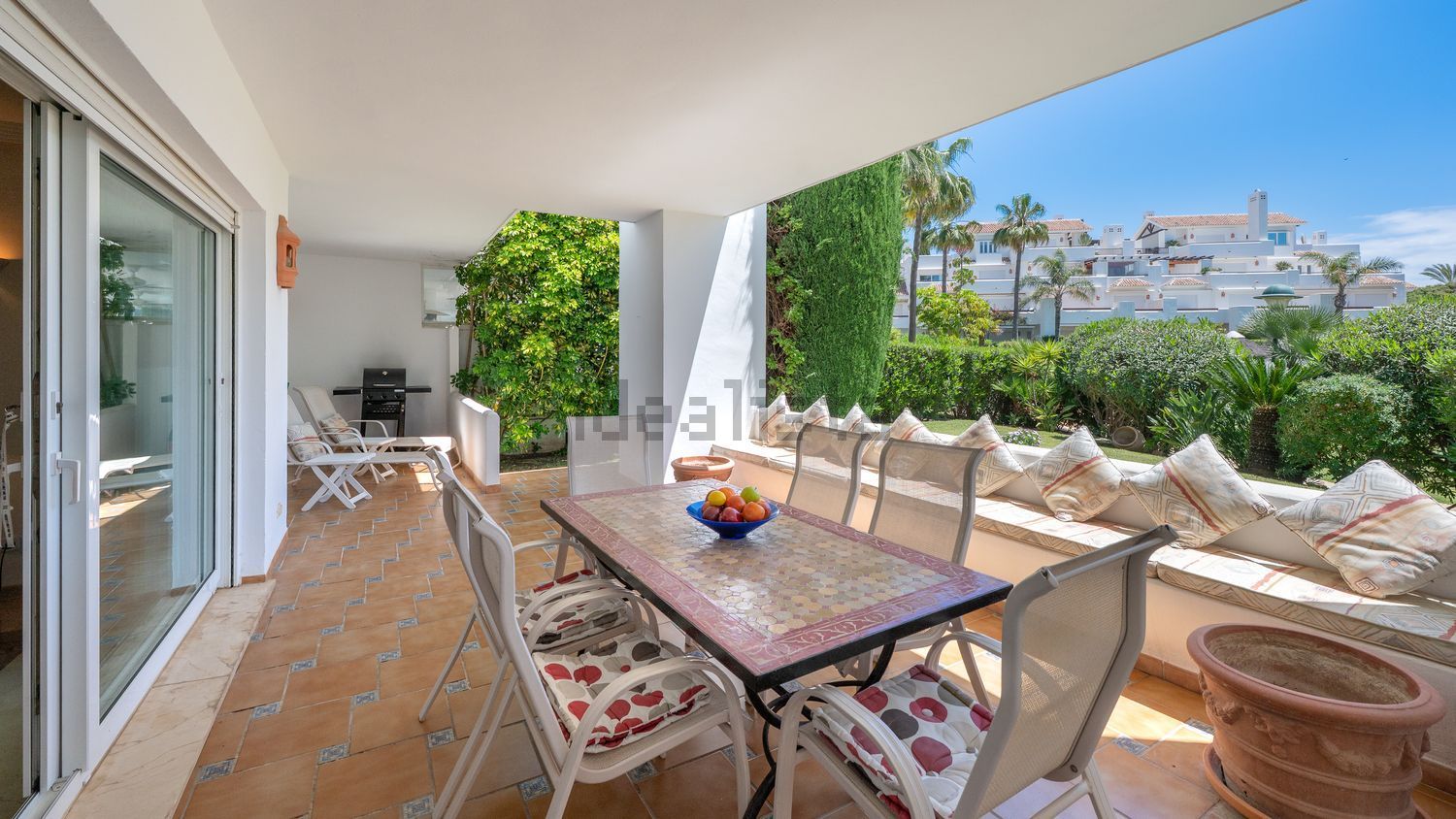 Beachfront flat in Marbella