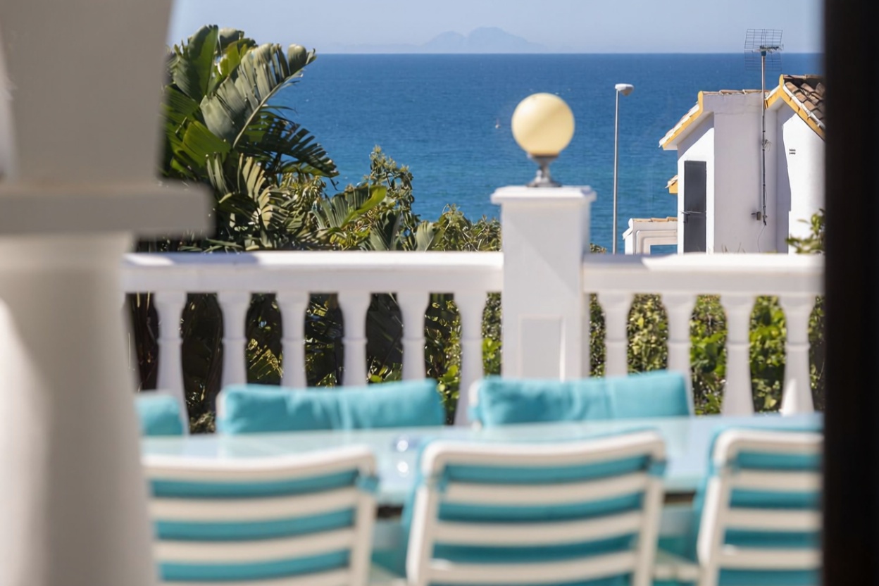 Chalet with direct beach access in Marbella