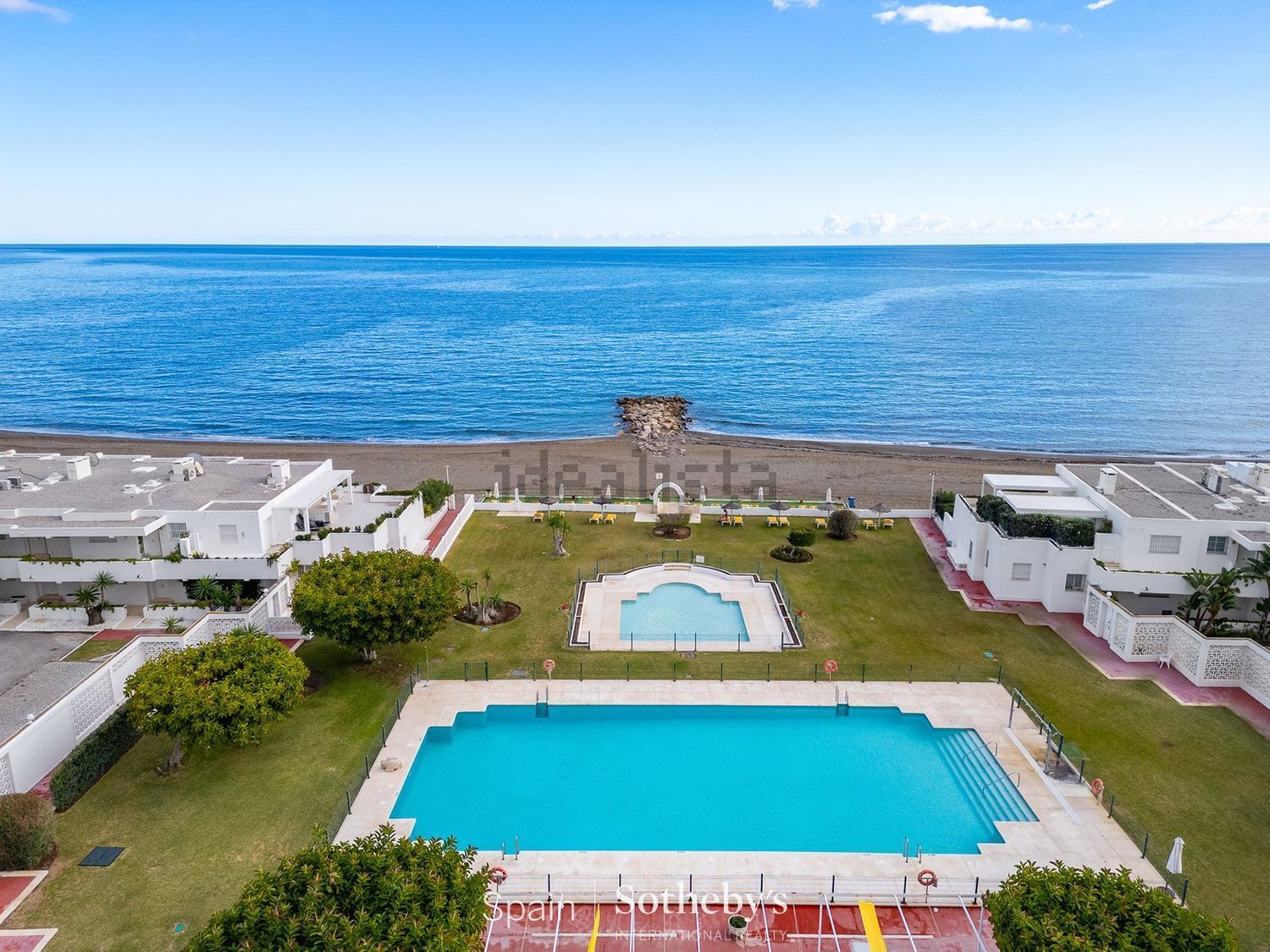 Квартира первая линия пляжа в Marbella — Морской вид