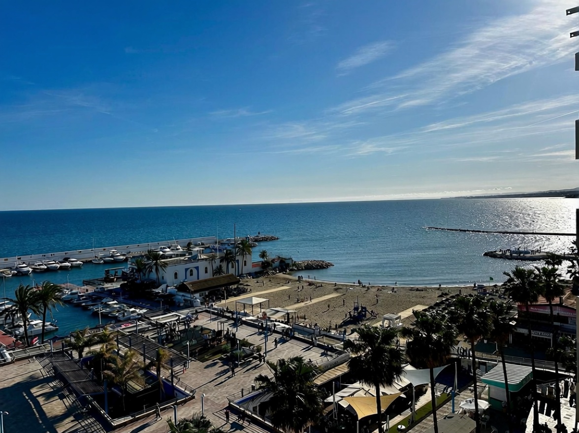 Apartamento em primeira linha de praia em Marbella