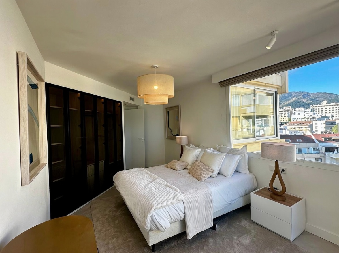 Apartamento em primeira linha de praia em Marbella — Quarto