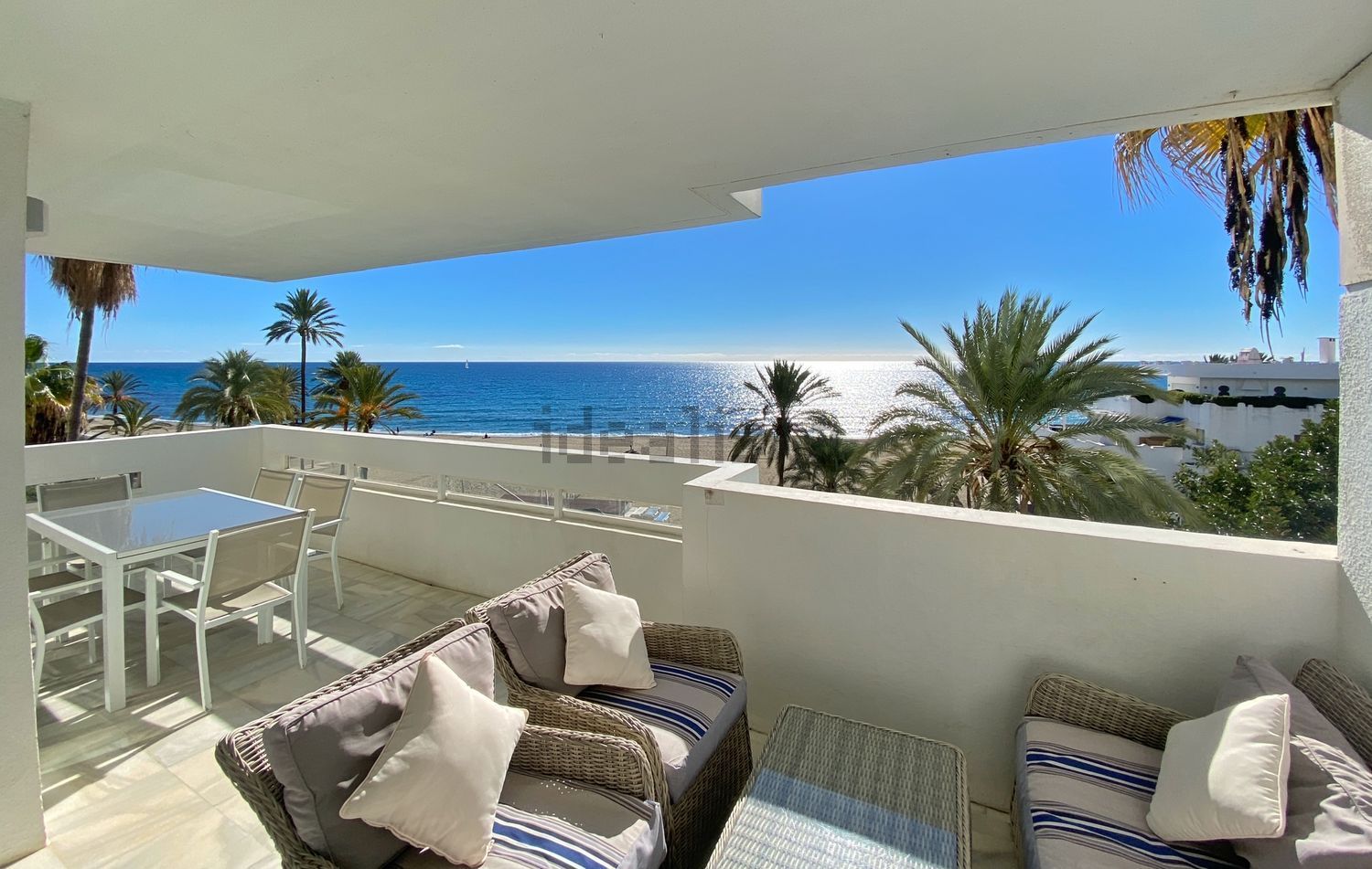 Wohnung in erste Strandlinie in Marbella — Küche