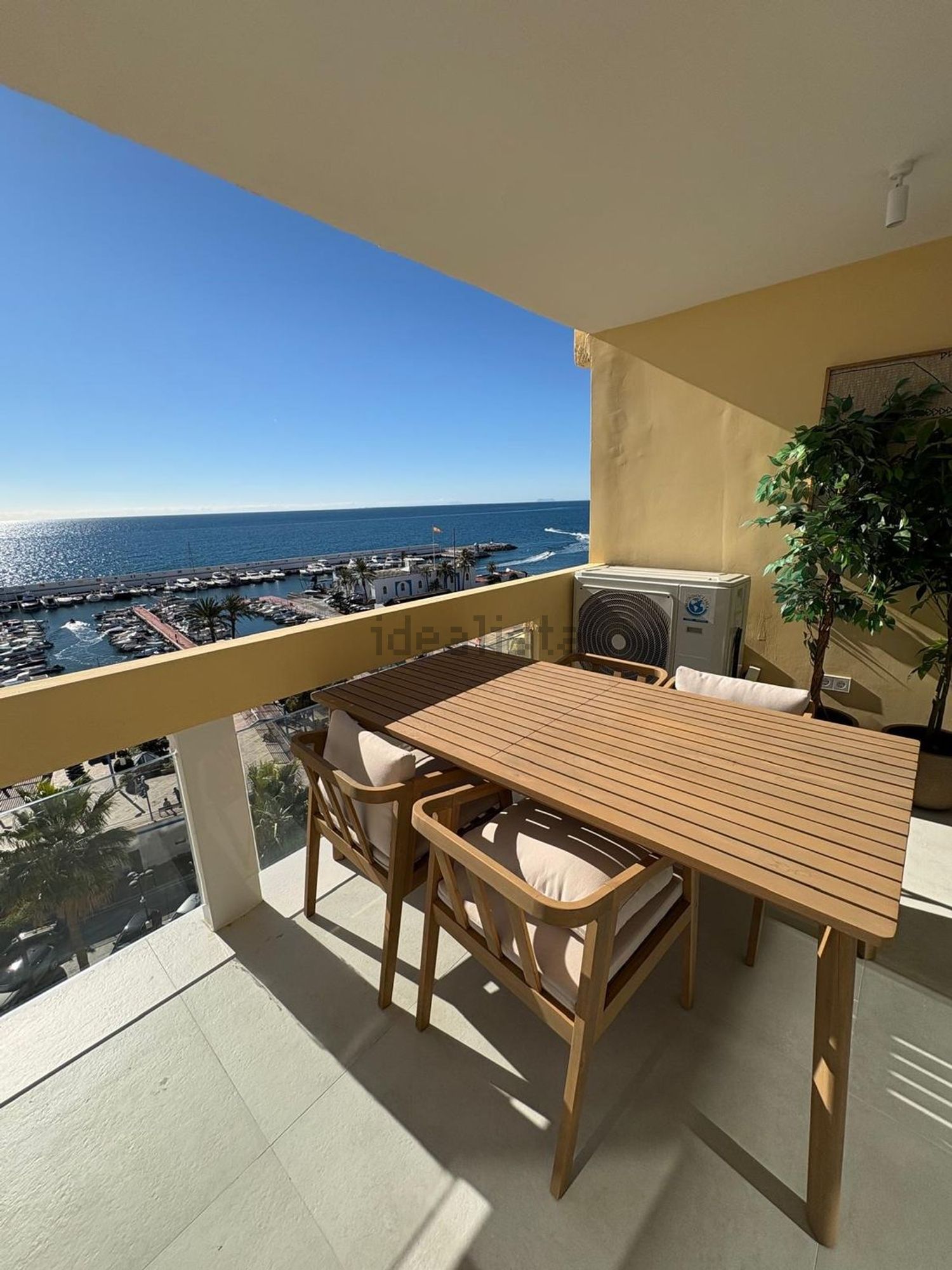 Квартира первая линия пляжа в Marbella — Ванная