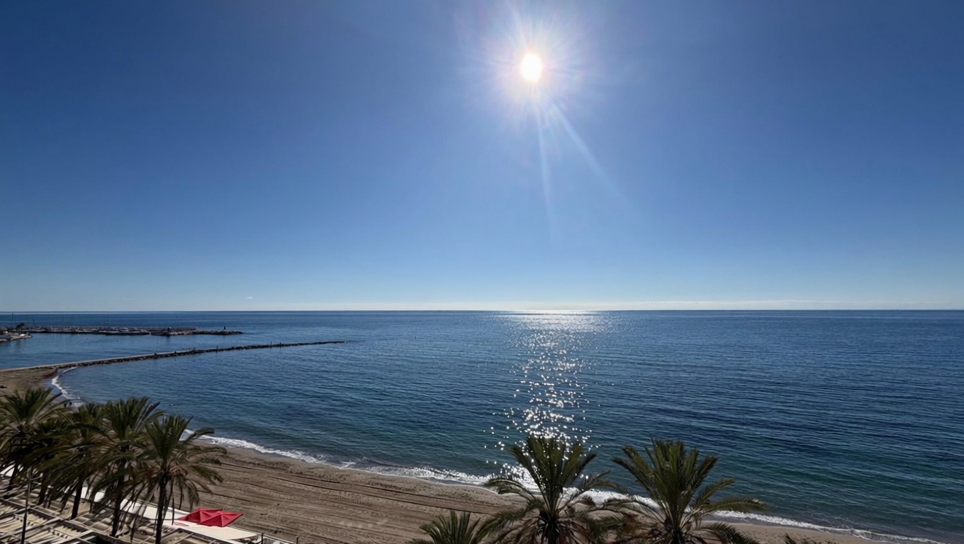Wohnung in erste Strandlinie in Marbella — Meerblick