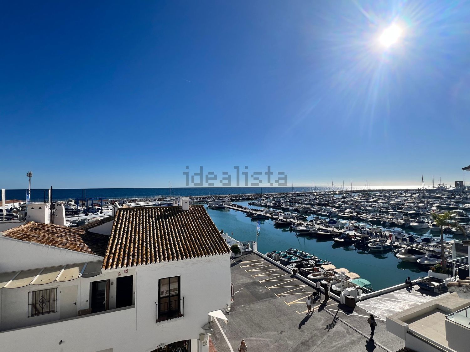 Ático en primera línea de mar en Marbella — Vista mar