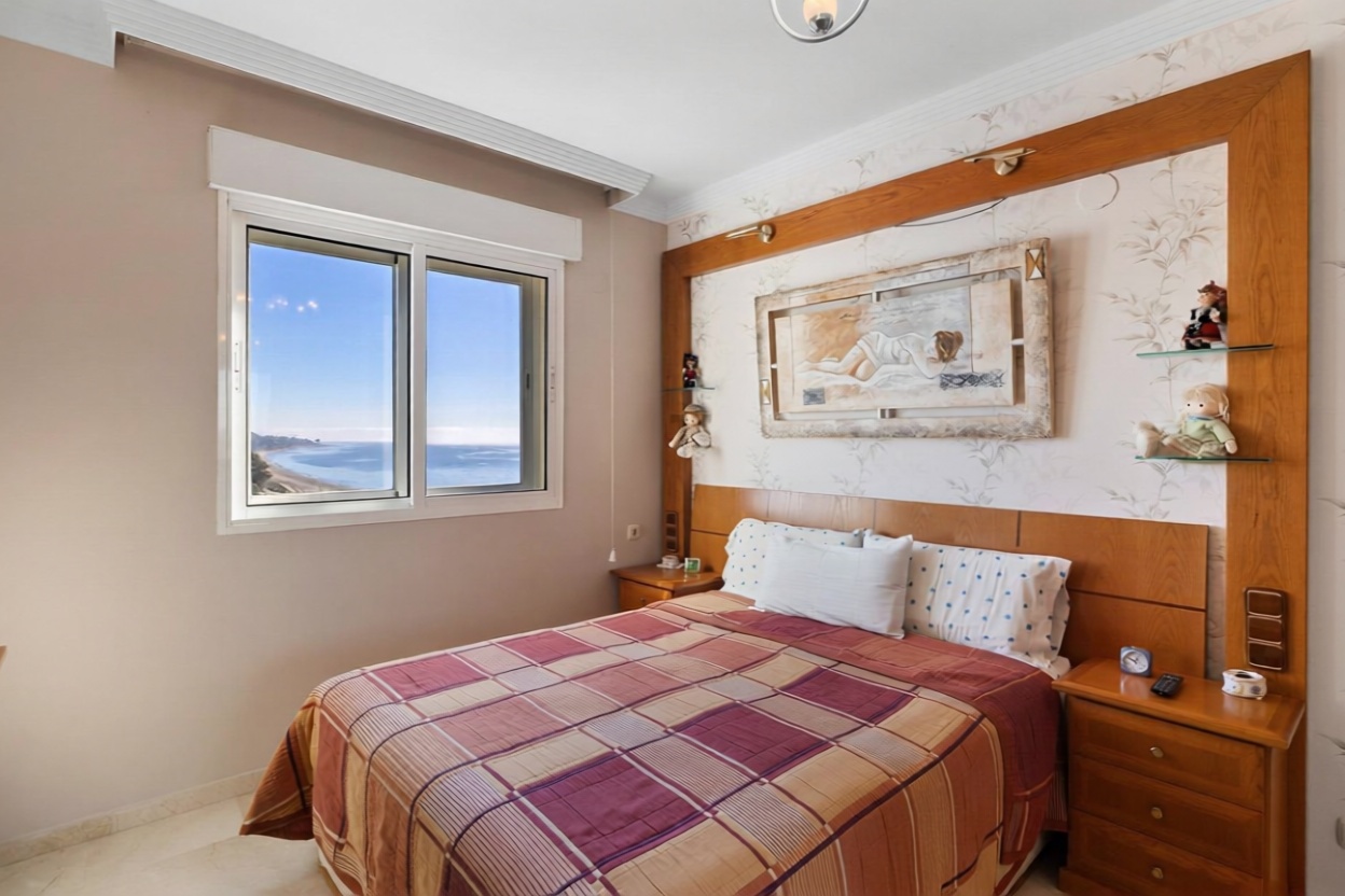Ático em primeira linha de mar em Marbella — Quarto