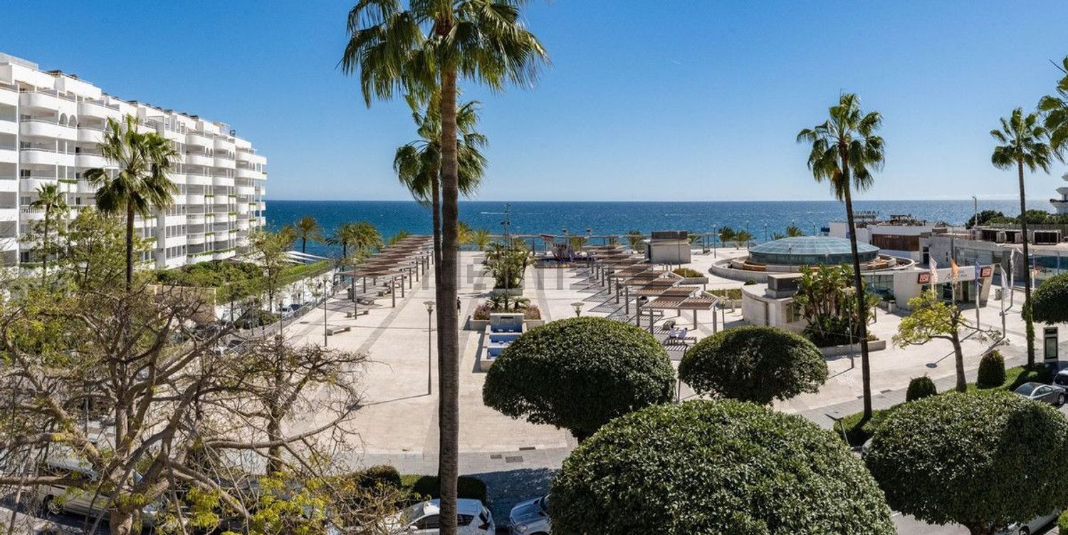 Wohnung in erste Strandlinie in Marbella