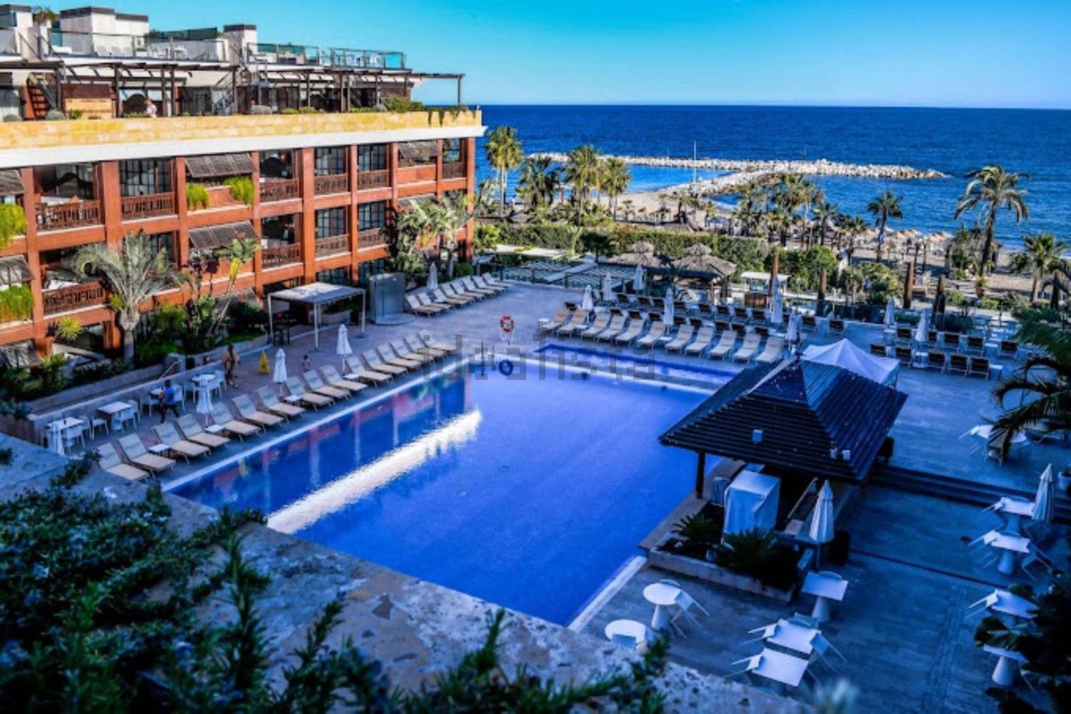 Penthouse in erste Meereslinie in Marbella