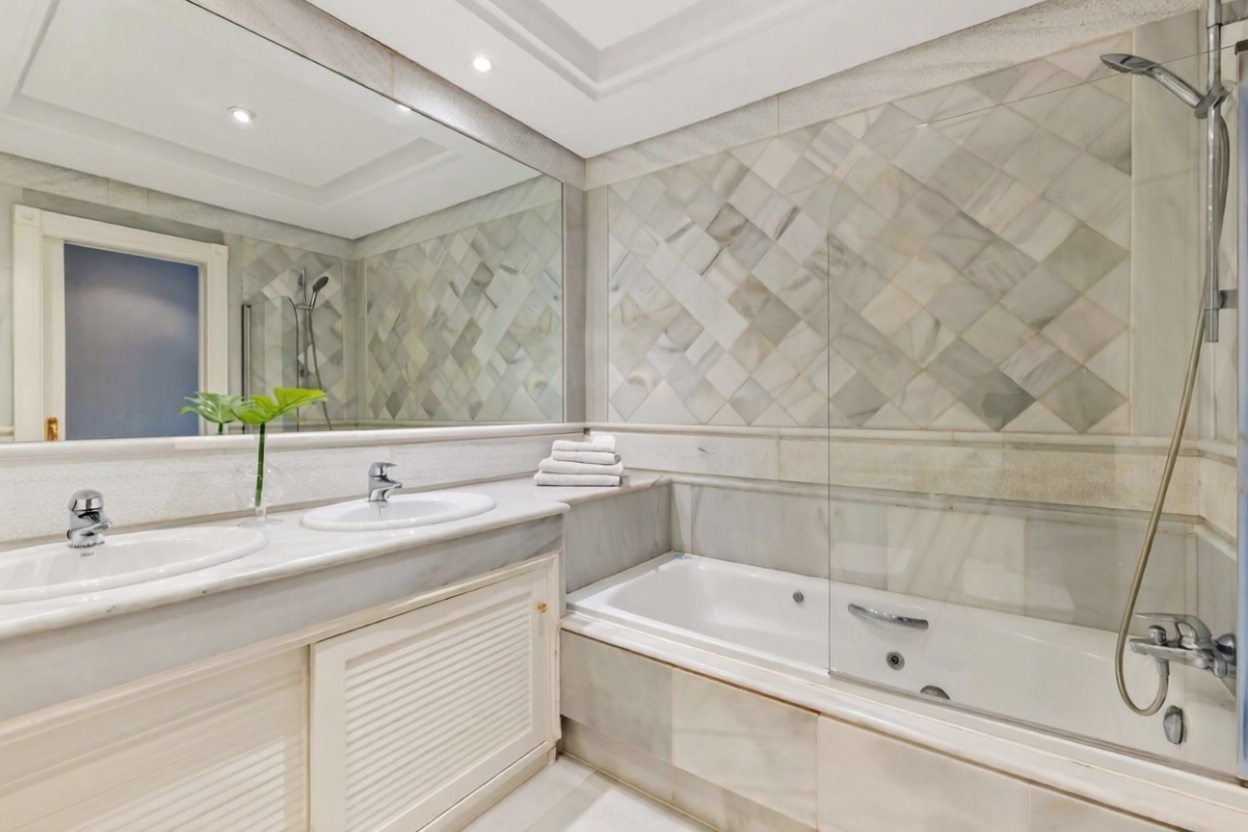 Wohnung in erste Strandlinie in Marbella — Schlafzimmer