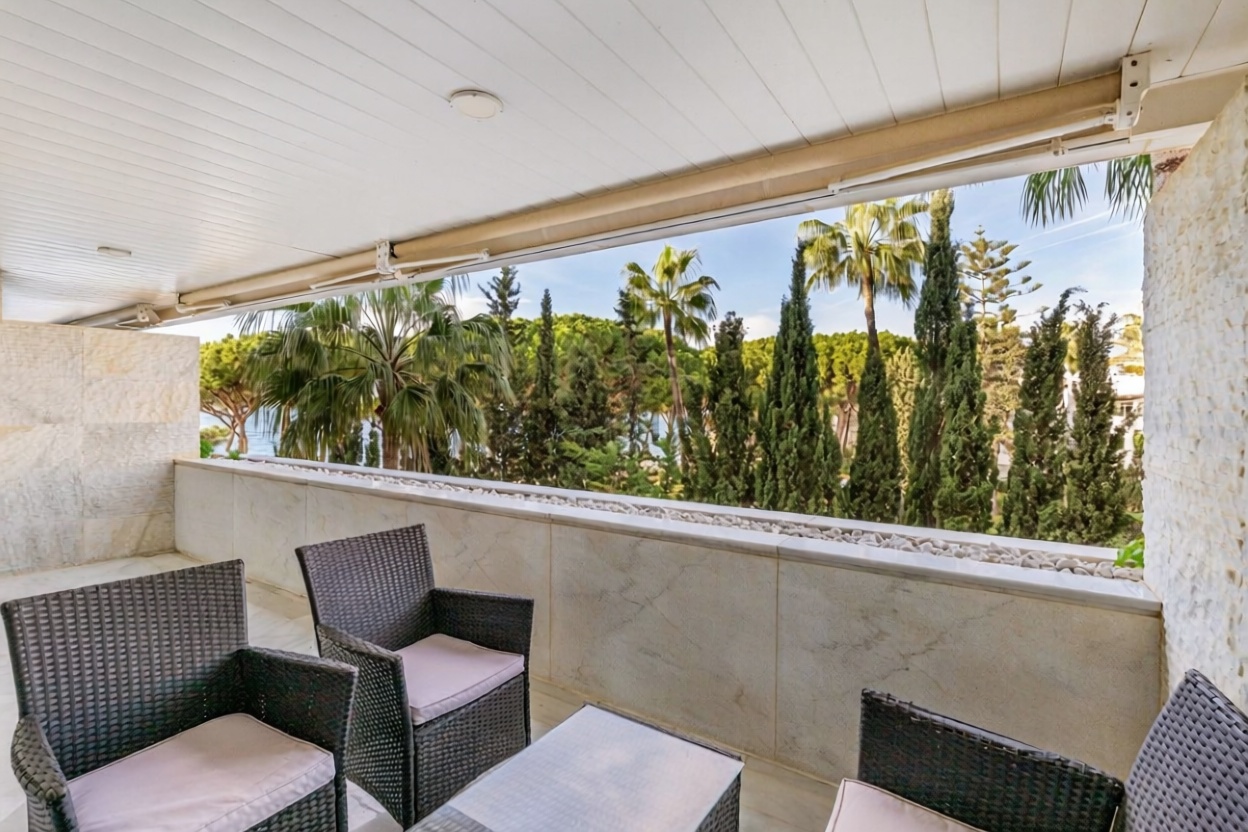 Apartamento em primeira linha de praia em Marbella