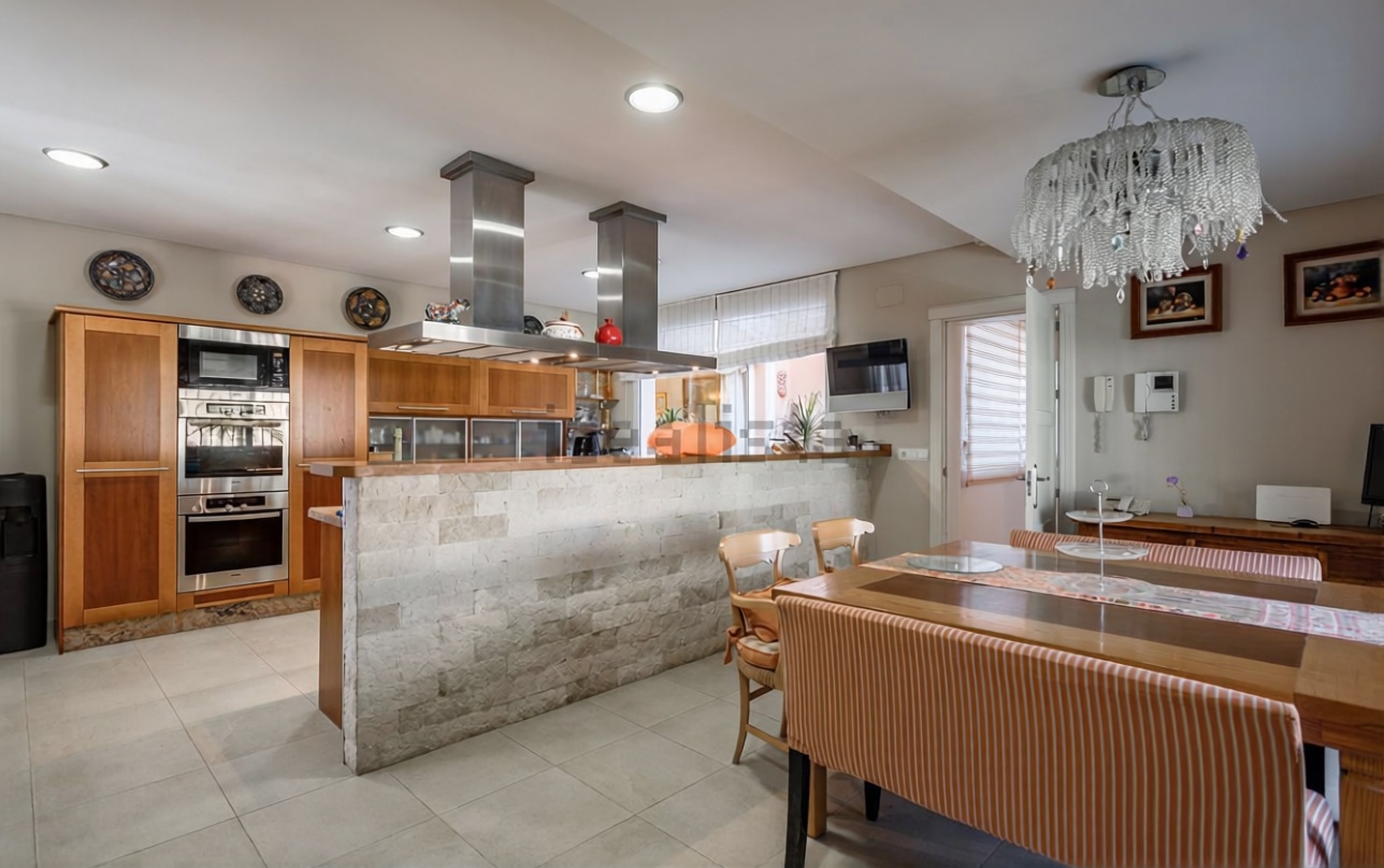 Chalet con acceso directo a playa en Estepona — Cocina