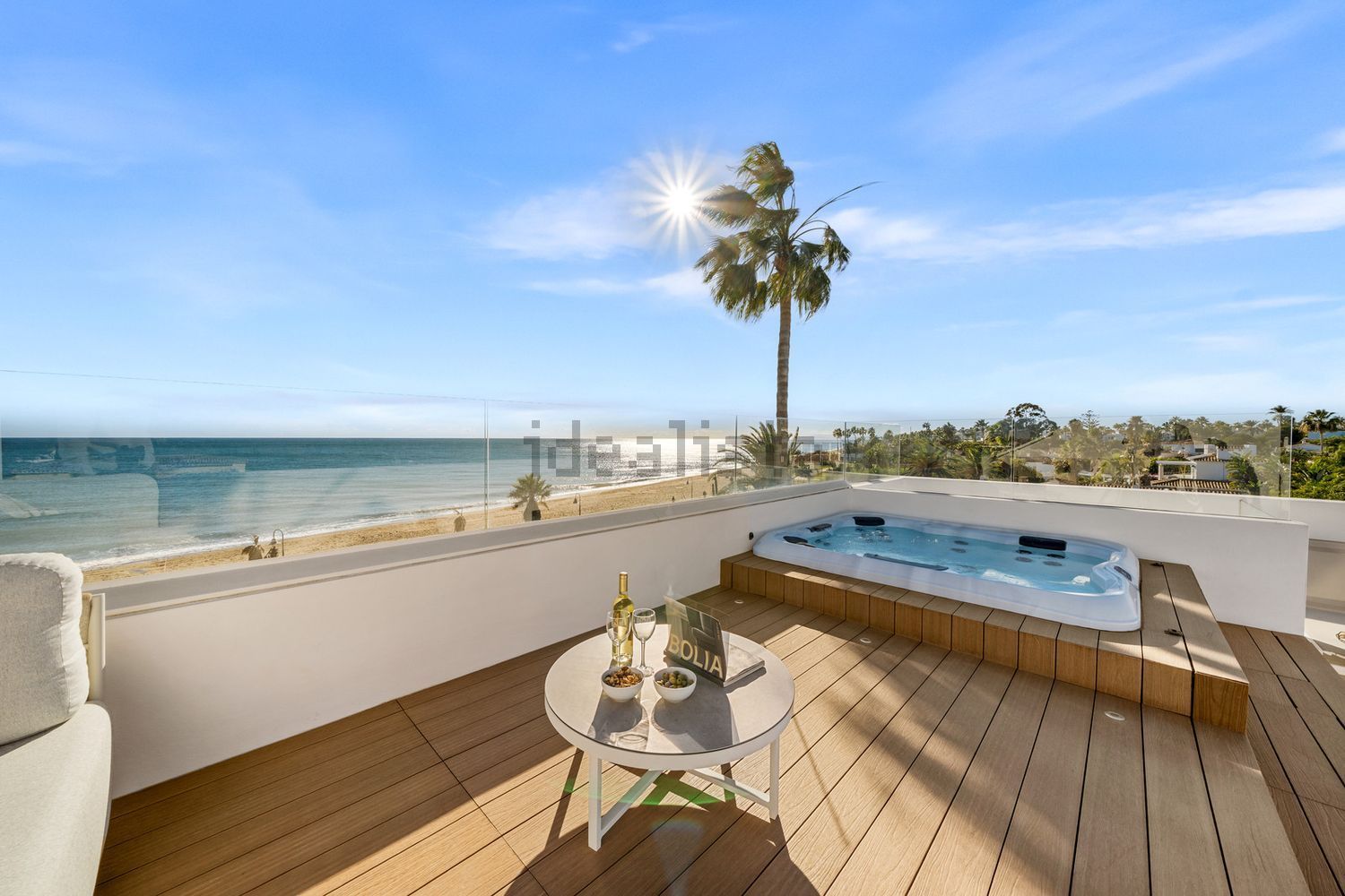 Chalet com acesso direto à praia em Estepona