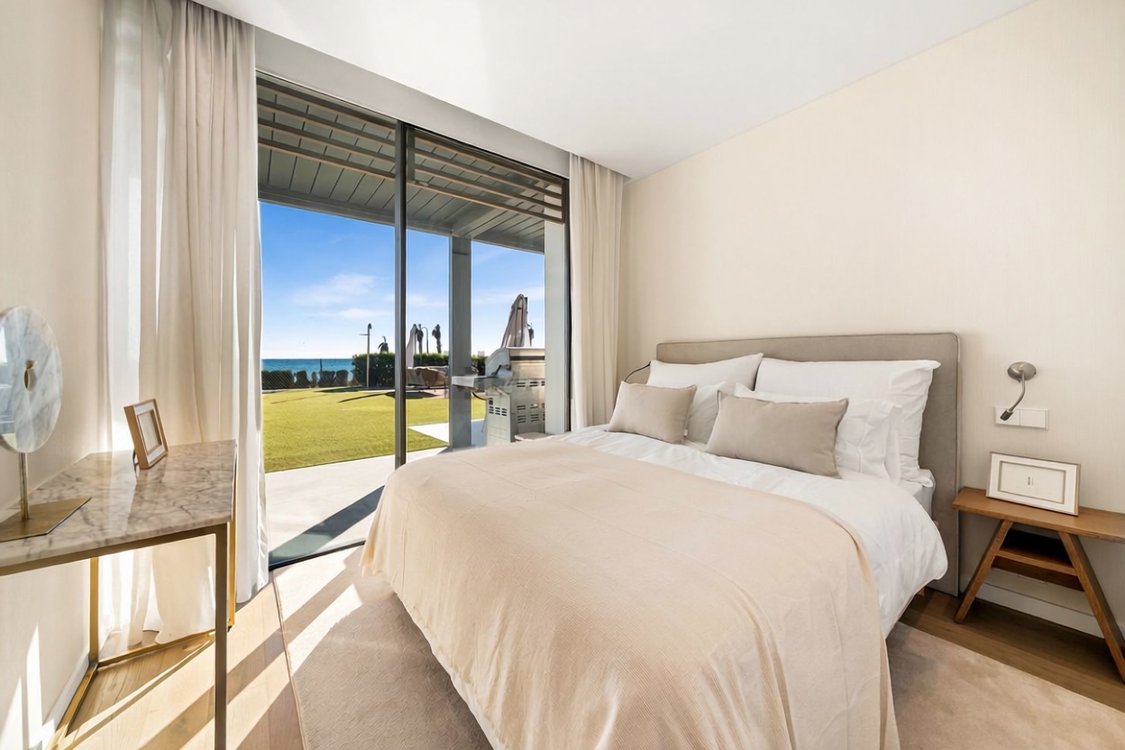 Chalet com acesso direto à praia em Estepona — Quarto