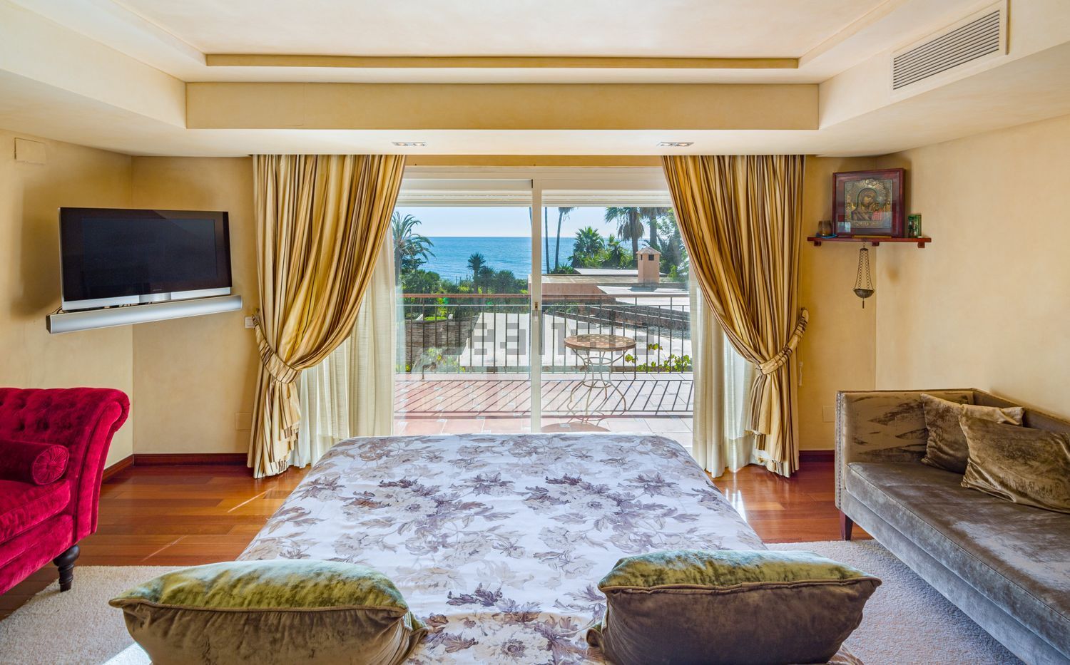 Chalet com acesso direto à praia em Estepona — Quarto